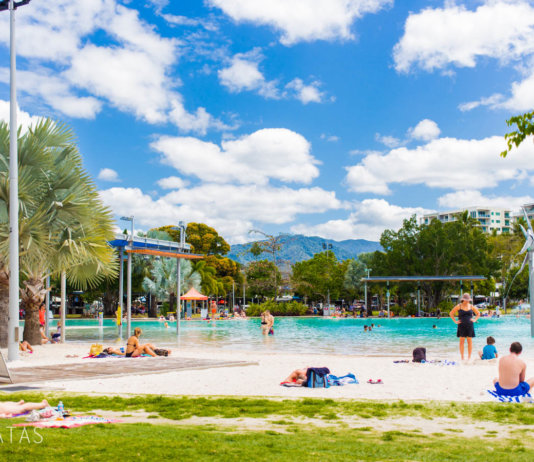 ケアンズラグーンのメンテナンス