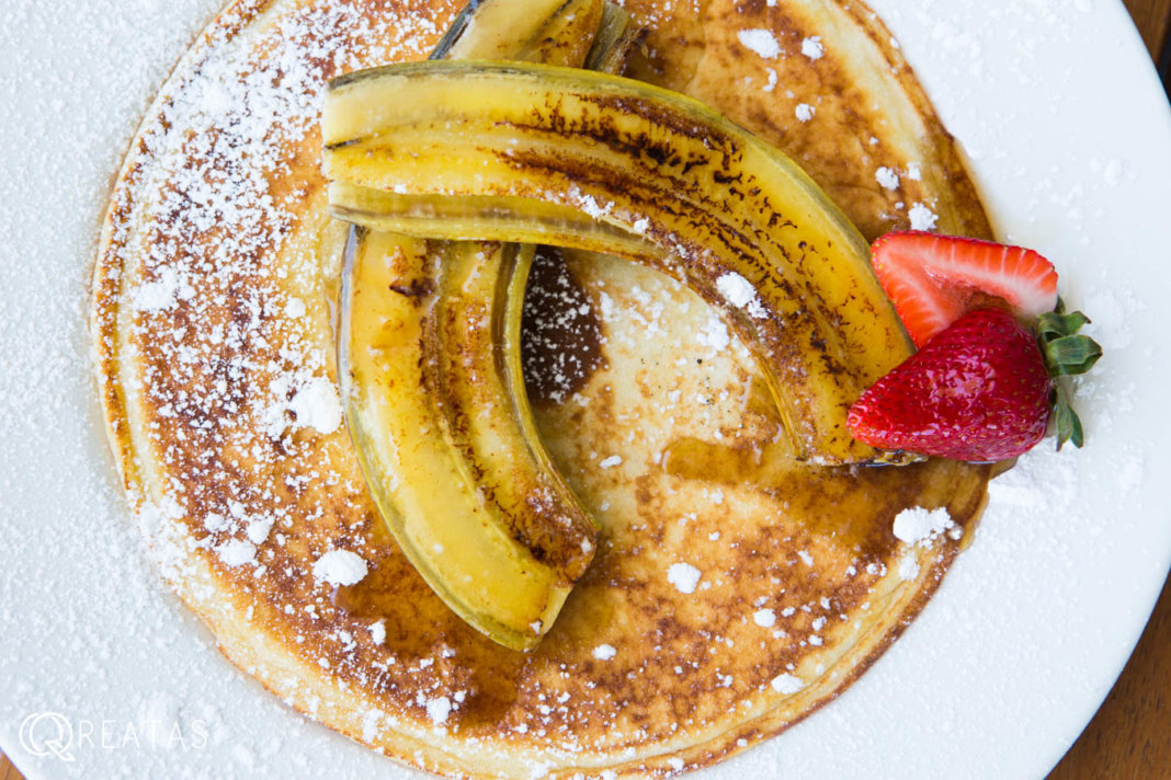 バナナパンケーキはアルポートカフェの看板メニュー