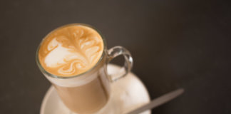 コーストローストカフェのラテ