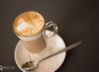 コーストローストカフェのラテ