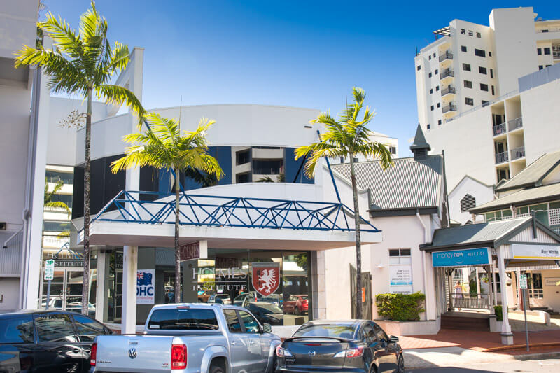 OHC Cairns Building Outside OHCケアンズ校の校舎