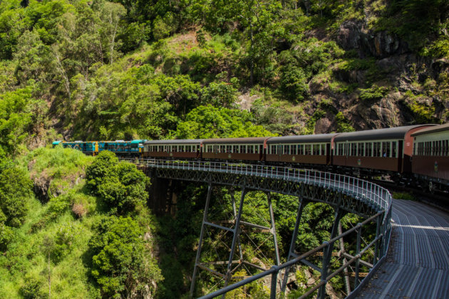 ケアンズのキュランダ鉄道