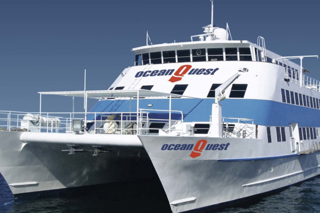 ダイビング留学に使用される船は豪華