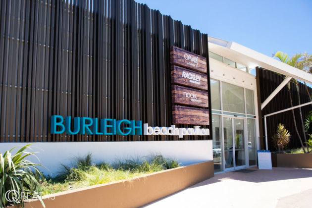 ゴールドコーストの注目ビーチはオシャレ