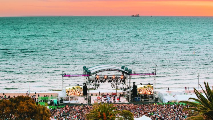 メルボルンのビーチライブ