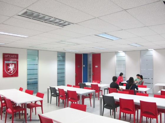 OHCメルボルン校のラウンジ