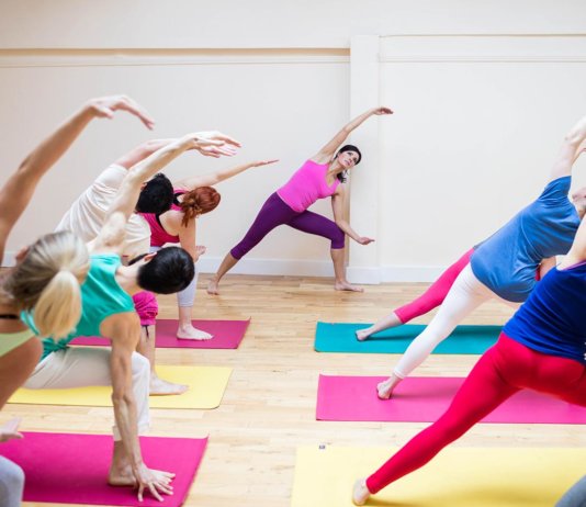 健やかな肉体と心を取り戻すクリエイタスのヨガ留学